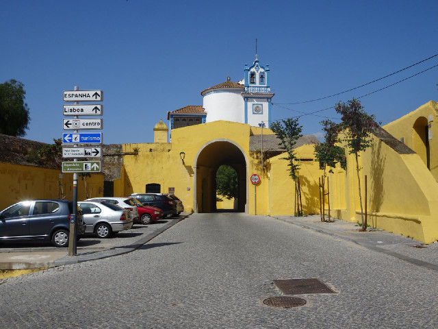 The entrance which I just came through.