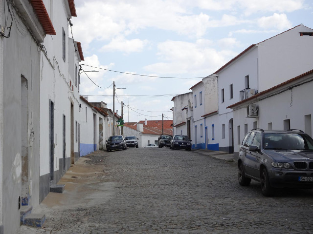 I'm finishing the day with two roads in a little town called São Manços. This is 21st ...