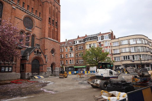 Notre Dame du Sacré-Cœur.