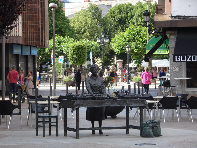 A different sculpture.