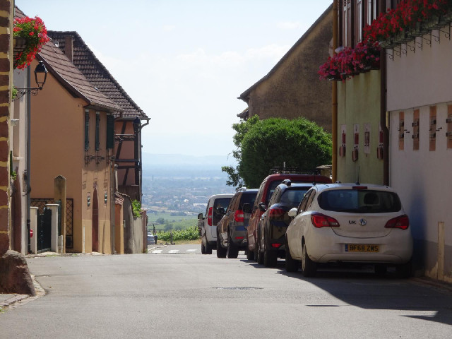 I thought I was going to manage to avoid doing this but here I've finally had to park where I had to...