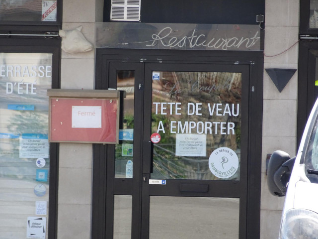 Calf's head to take away.