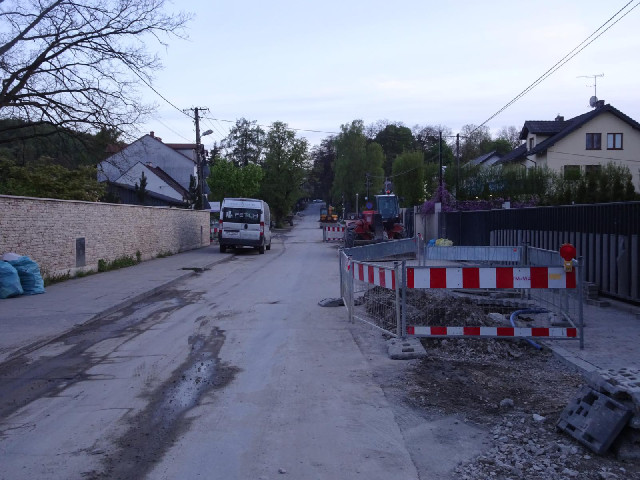 This is 28th July Street. I suppose I could try the other end of it. That will definitely scupper an...