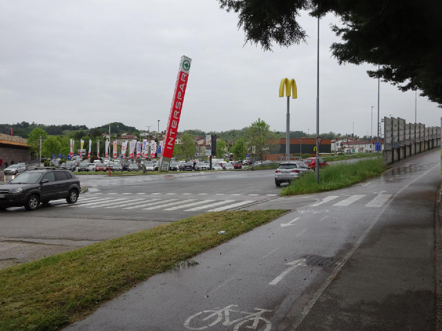 I spotted the big "INTERSPAR" sign as I drove past and recognised it from my 2009 trip so ...