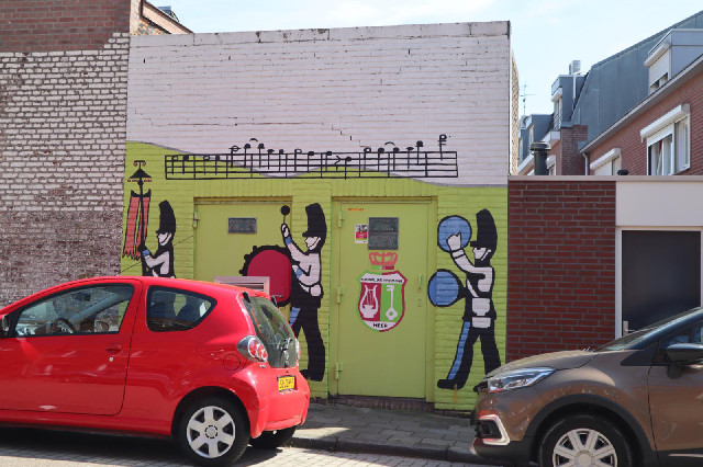 Another decorated electrical substation.