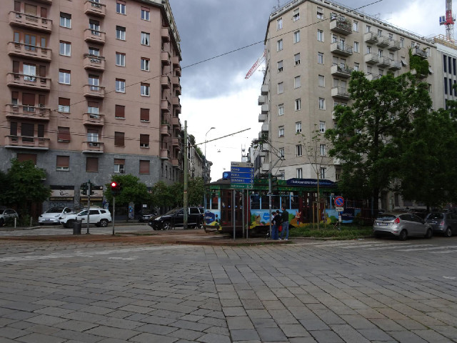 The subtitle on the street name sign is "CONVEGNO DI PESCHIRA 1917". I did think that 1917...