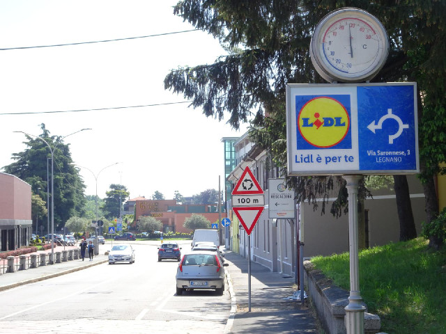 Today is warmer than I expected. 27 degrees according to this.