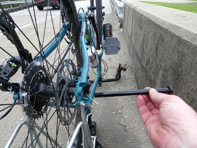 I've never seen a wheel attachement system like this before. If I get this bike home, it won't be ab...